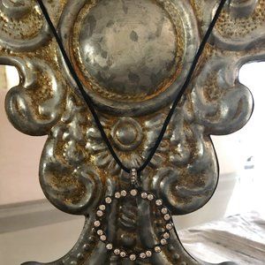 Black & Rhinestone Circle Necklace NWOT